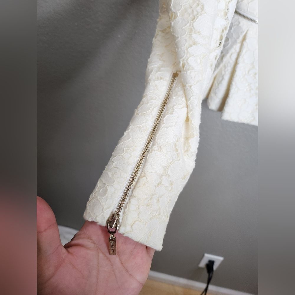 Marciano cream colored lace jacket‎ - Picture 6 of 10